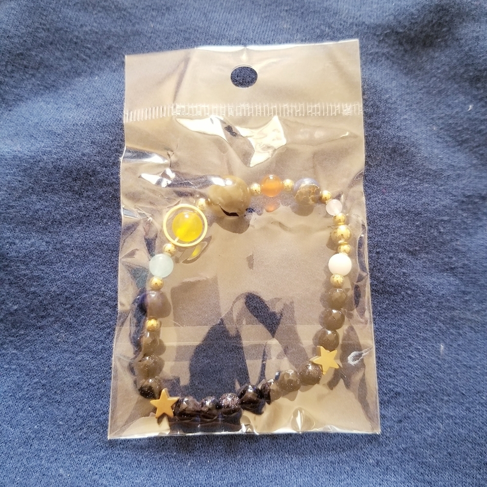 Solar system bracelet - Picture 3 of 3